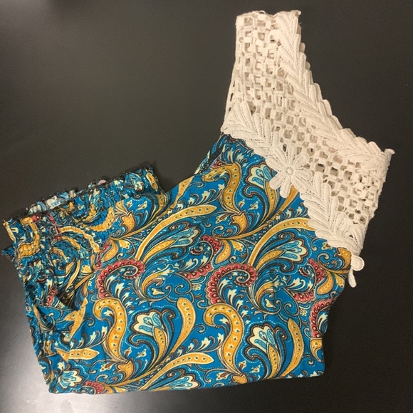 Paisley pattern Top - Picture 1 of 5